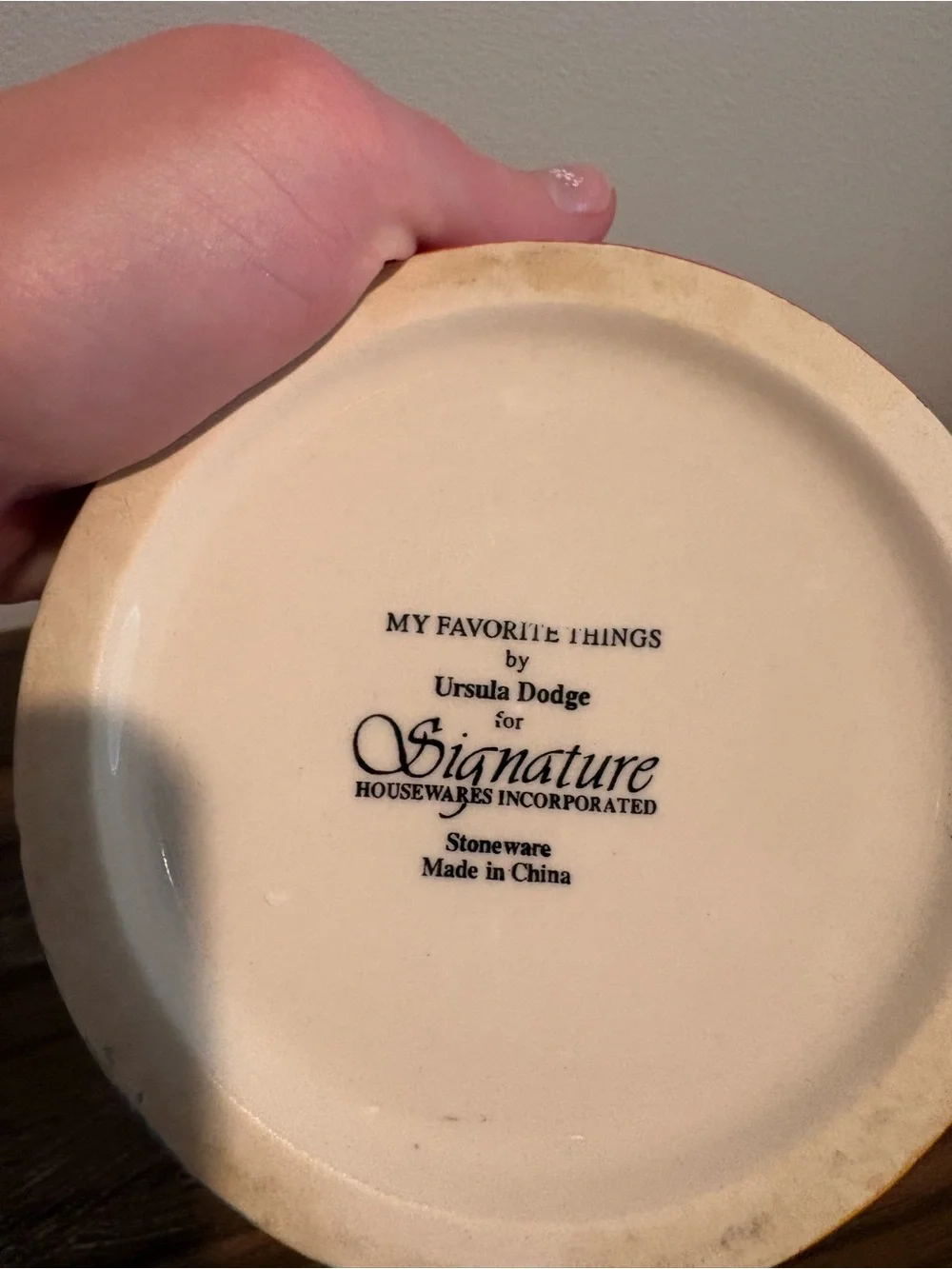 “My Favorite Things” Ursula Dodge Design Signature Stoneware Dog Dish Bowl
